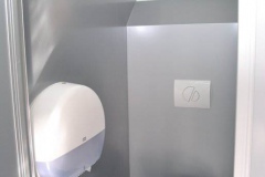 TW-7-Toilettenwagen-guenstig-mieten-Tobias-Evers-16