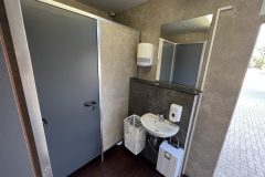 Toilettenwagen-Vermietung-Tobias-Evers-WC-Container-5-11